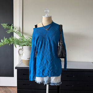 Paper White Crochet Knit Sweatshirt M Off Shoulder Boat Neck Cozy